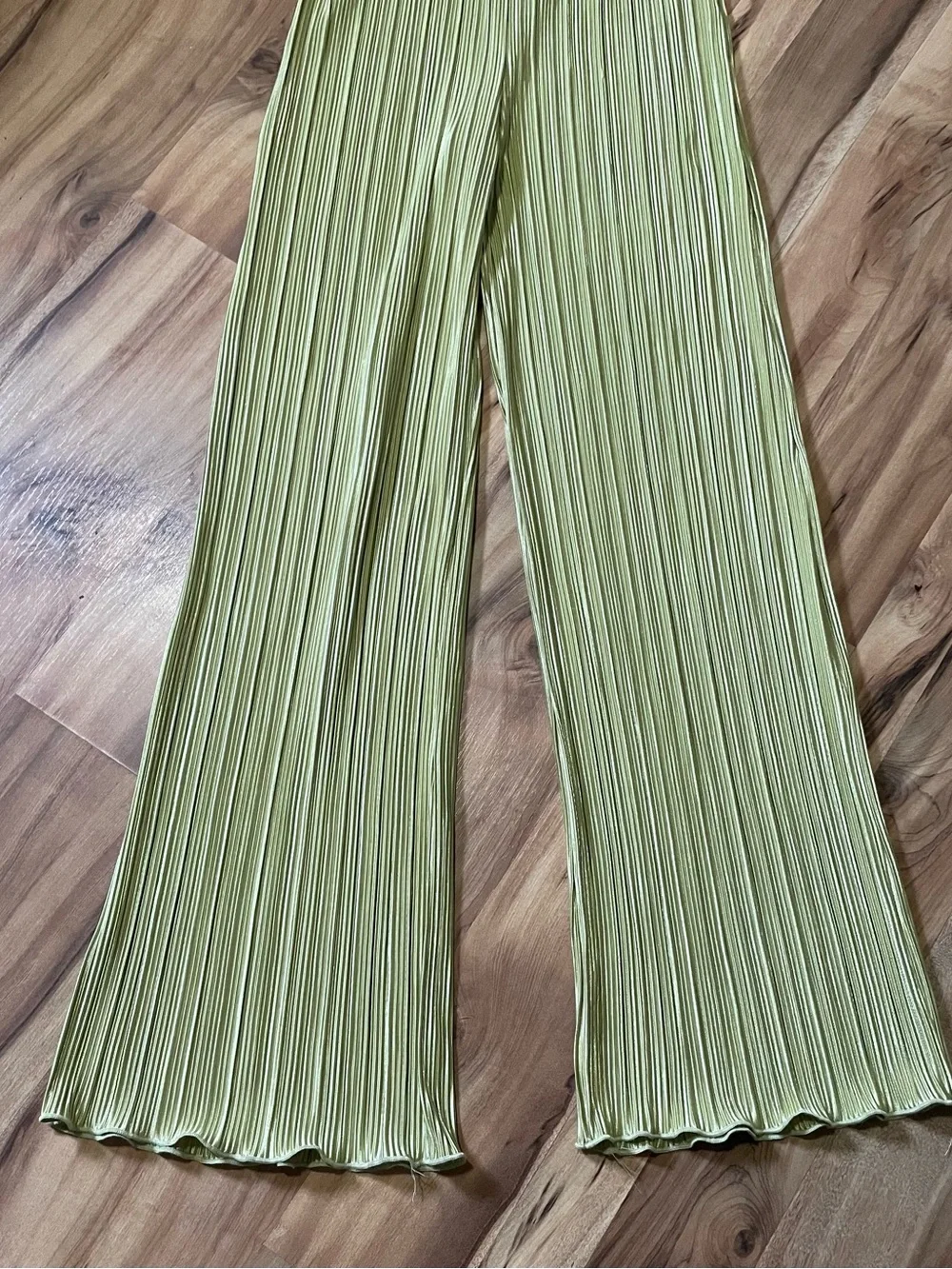 21 Saints Peridot Green Matching Set Halter Neck Crop Top & Palazzo Pants Sz M